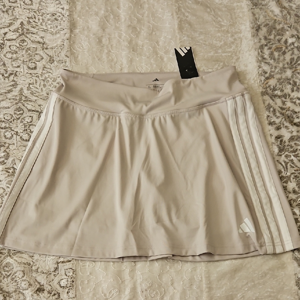Adidas XL  Tennis Skort with White Stripes